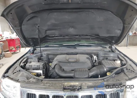 2011 Jeep Grand Cherokee Laredo из США, поврежденный, VIN 1J4RR4GG2BC576210